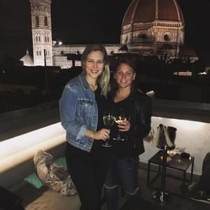 Meet your Posher, Deena